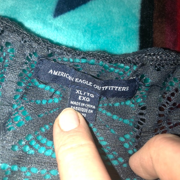 Cute Lacey top! - Picture 2 of 2